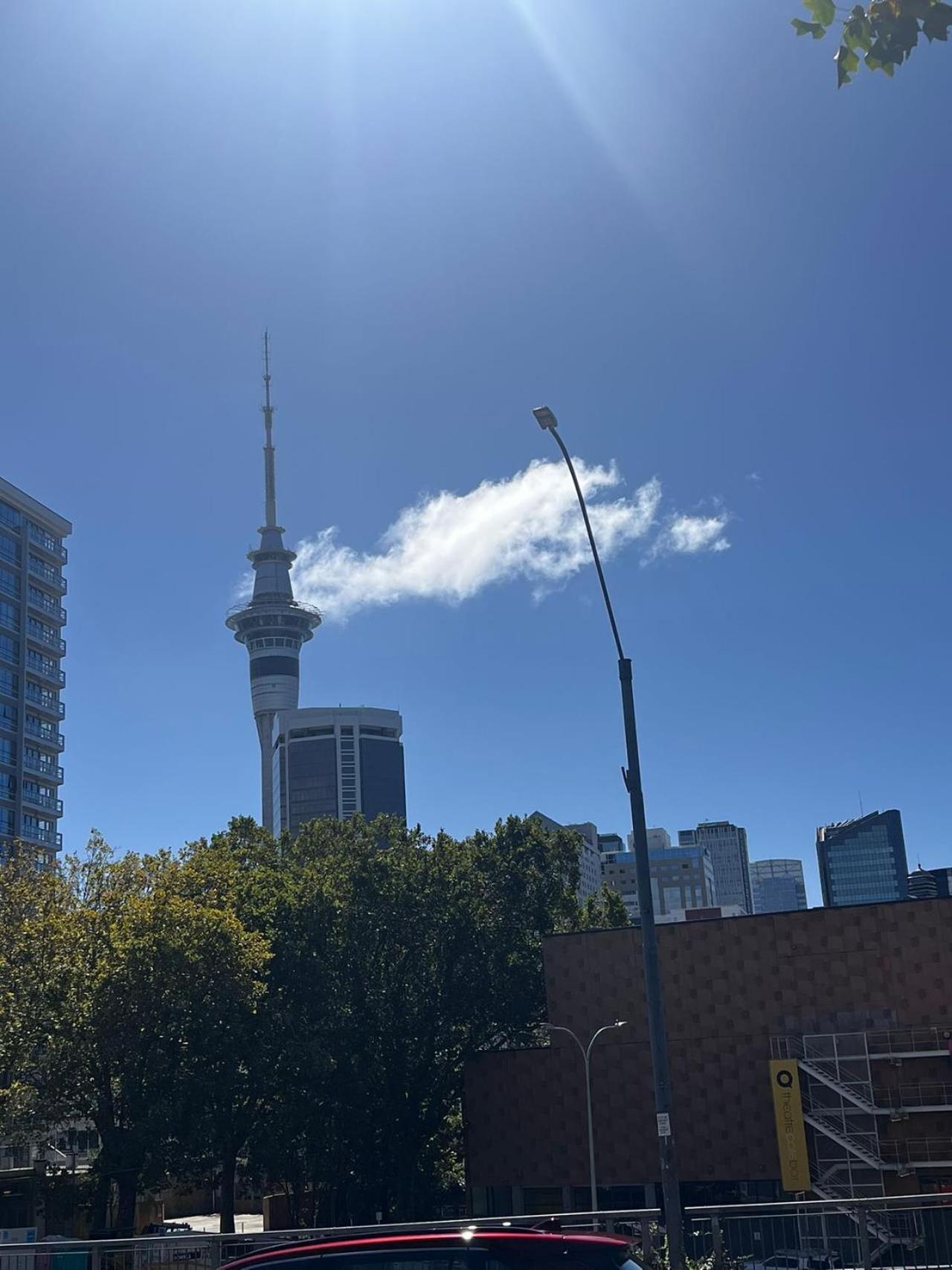 Arthur house 2 bedrooms balcony good view parking wifi Auckland Exterior photo